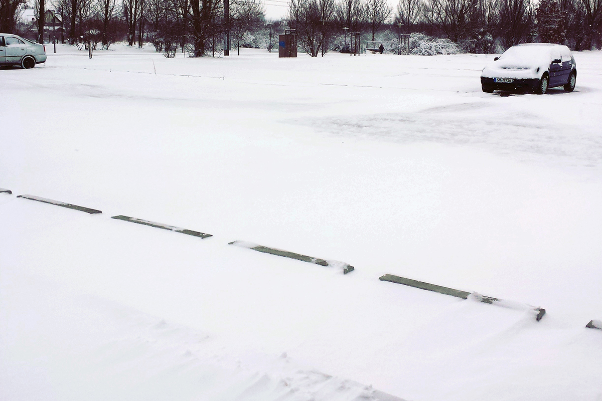 Parkplatz-im-Schnee1.jpg